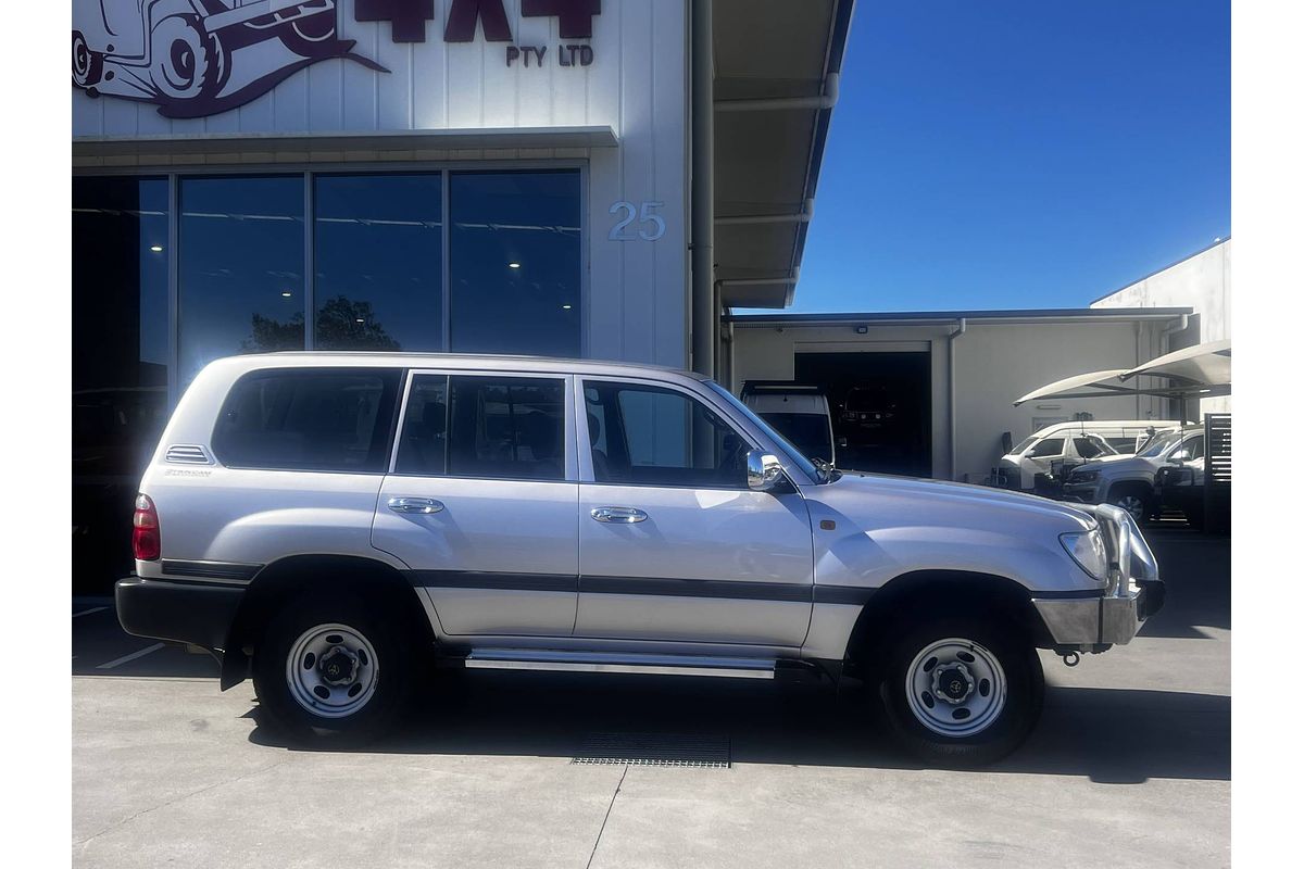 1999 Toyota Landcruiser GXL FZJ105R