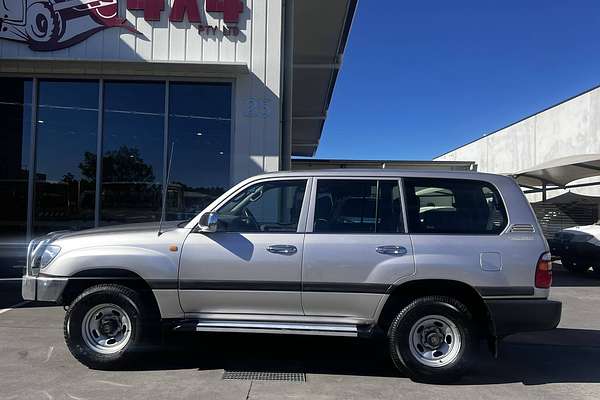 1999 Toyota Landcruiser GXL FZJ105R