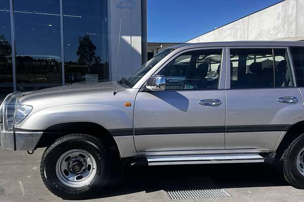 1999 Toyota Landcruiser GXL FZJ105R