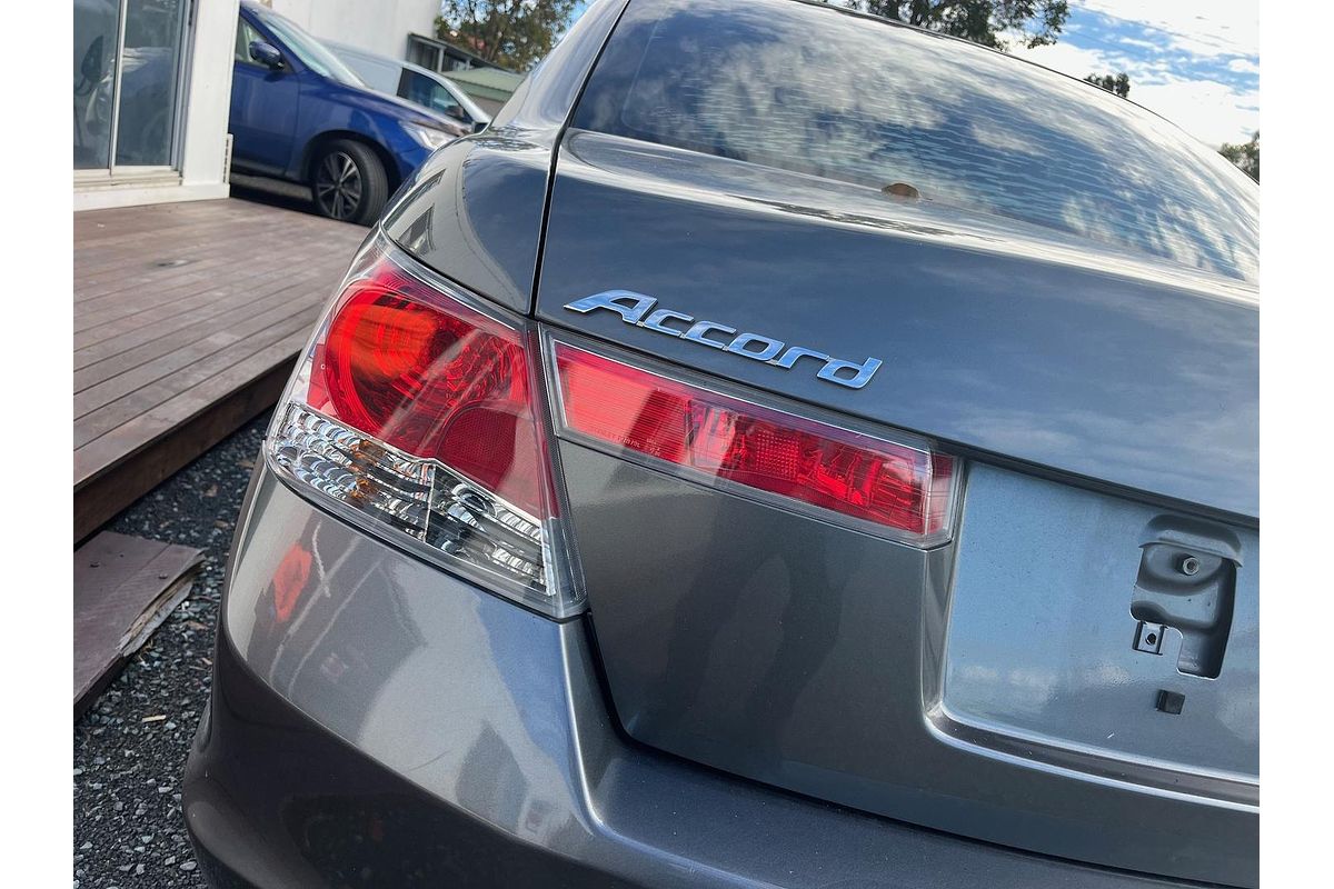 2010 Honda Accord VTi 8th Gen