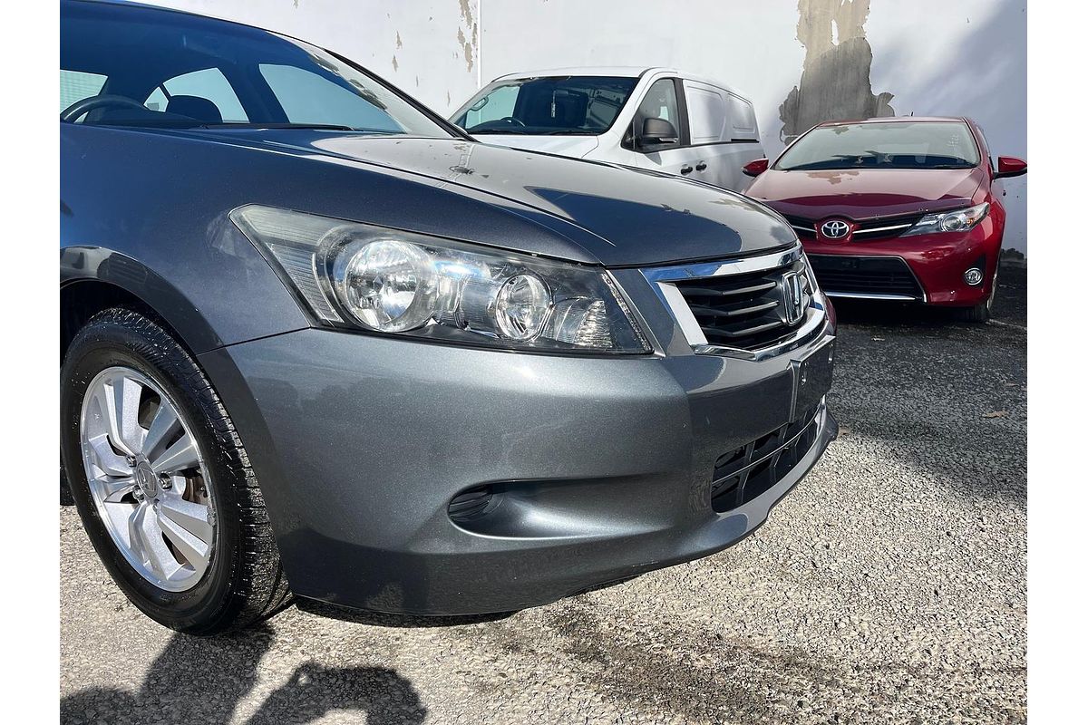 2010 Honda Accord VTi 8th Gen