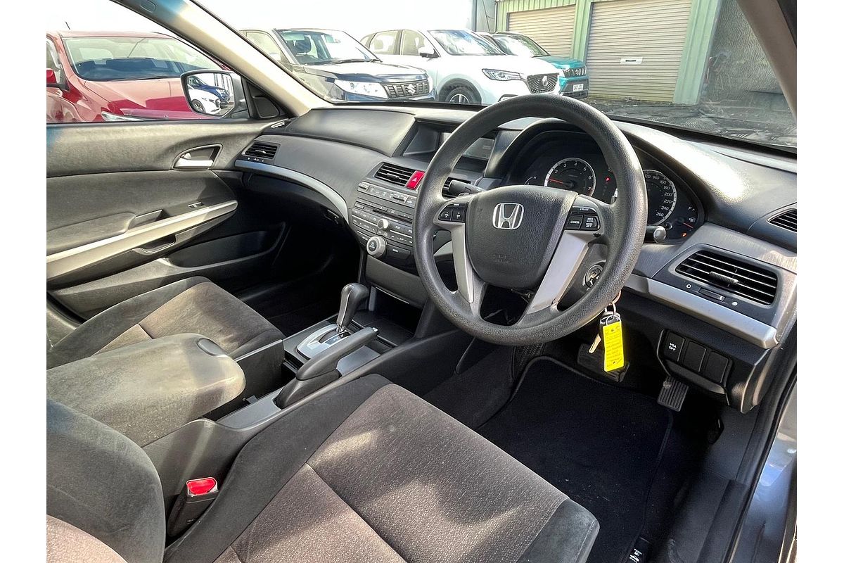 2010 Honda Accord VTi 8th Gen
