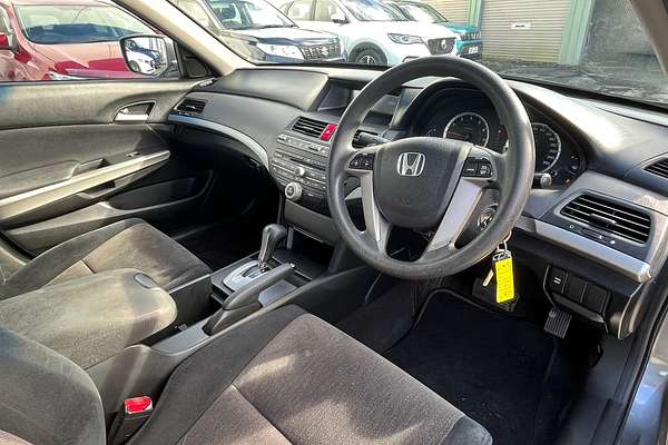 2010 Honda Accord VTi 8th Gen