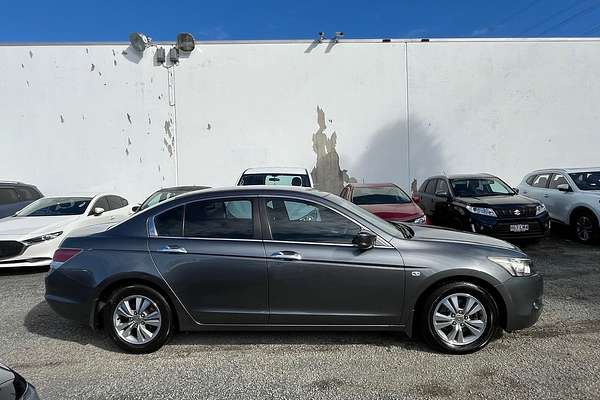 2010 Honda Accord VTi 8th Gen