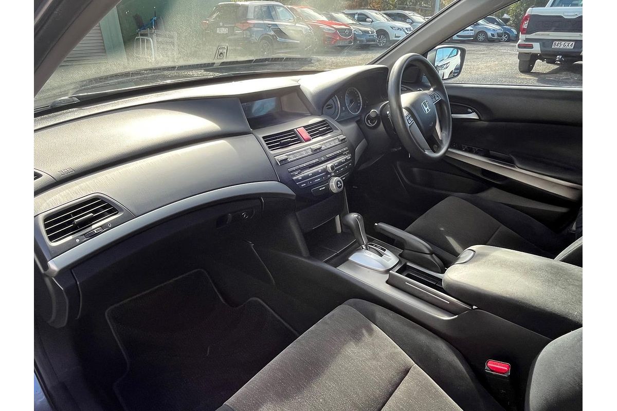 2010 Honda Accord VTi 8th Gen