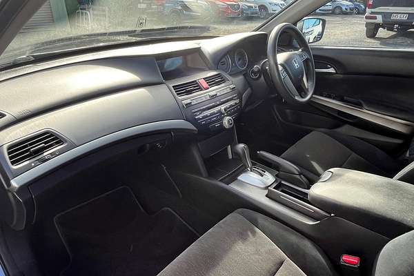 2010 Honda Accord VTi 8th Gen