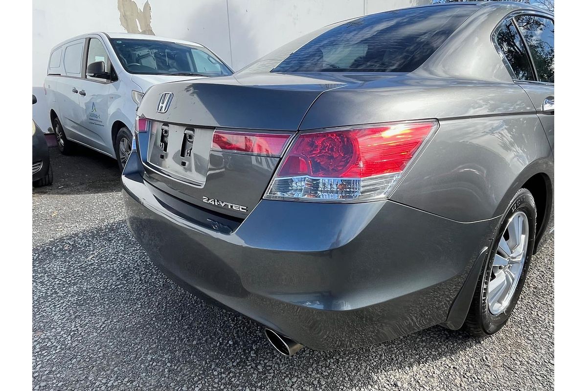2010 Honda Accord VTi 8th Gen