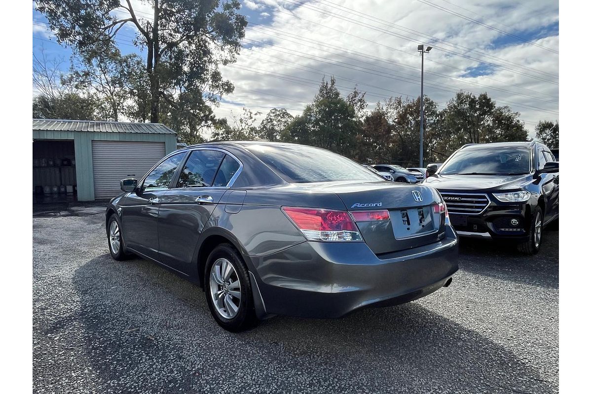 2010 Honda Accord VTi 8th Gen