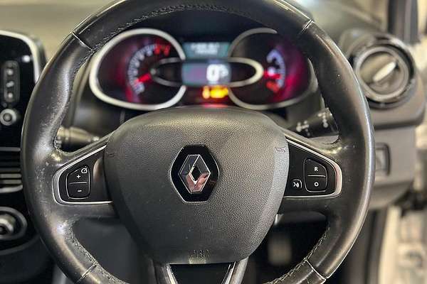 2017 Renault Clio Intens IV B98 Phase 2