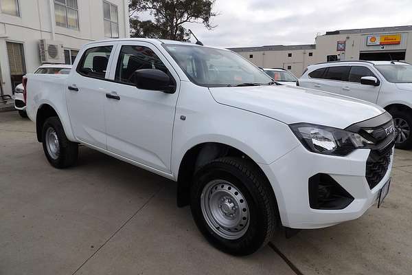 2025 Isuzu D-MAX SX High Ride Rear Wheel Drive