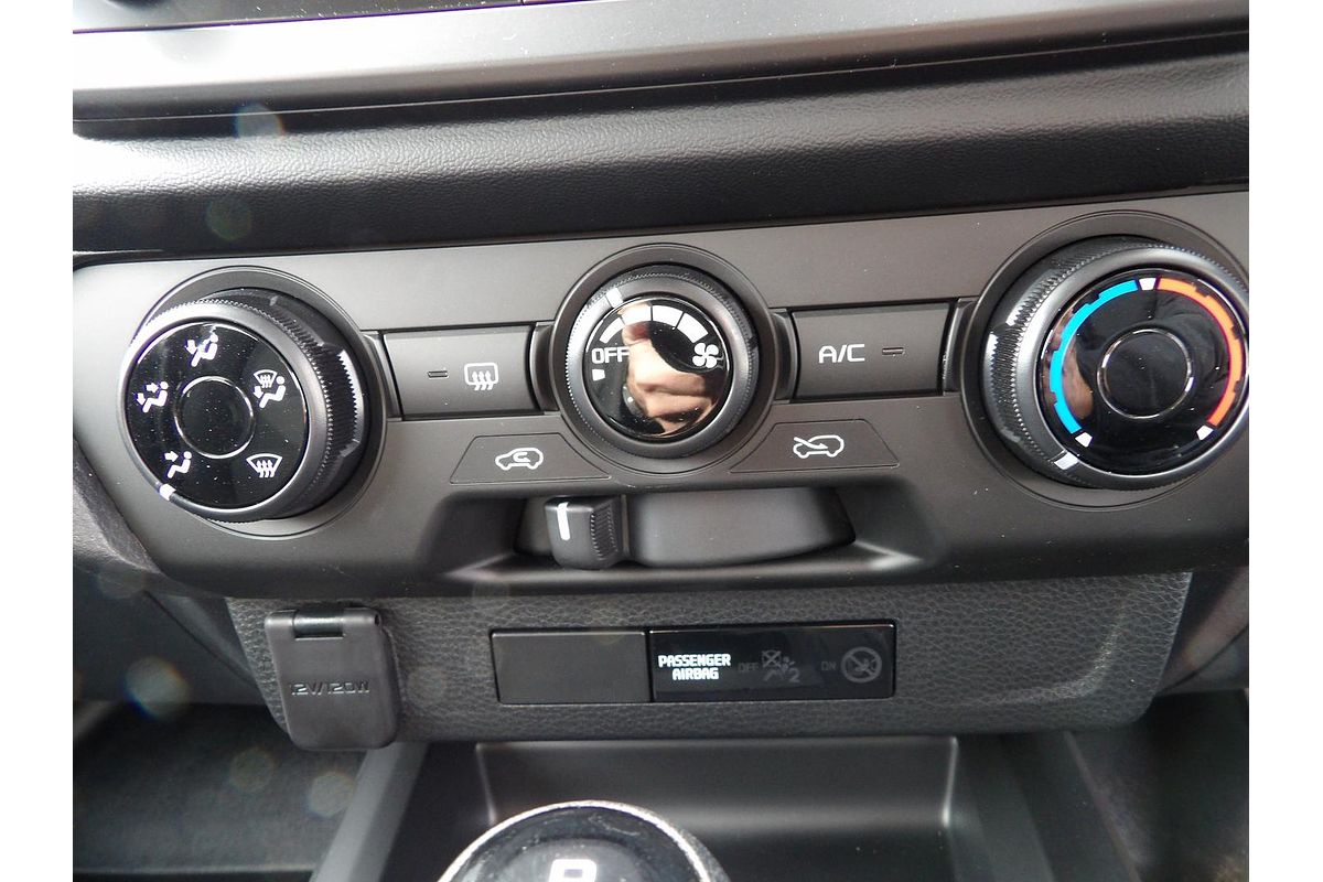 2025 Isuzu D-MAX SX High Ride Rear Wheel Drive