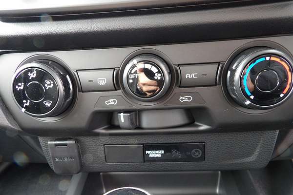 2025 Isuzu D-MAX SX High Ride Rear Wheel Drive
