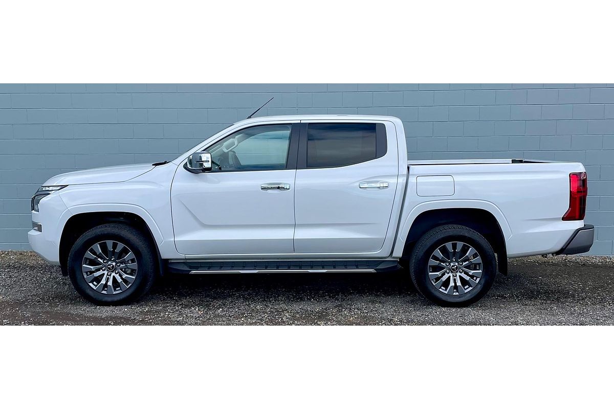 2024 Mitsubishi Triton GLS MV 4X4