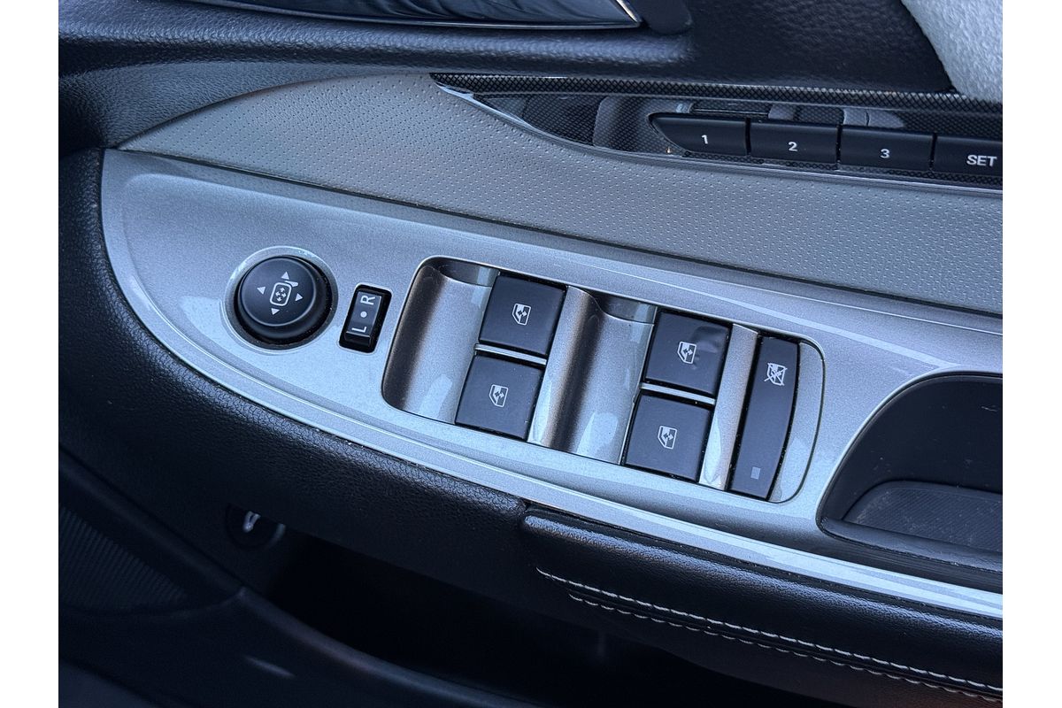 2013 Holden Calais V VF