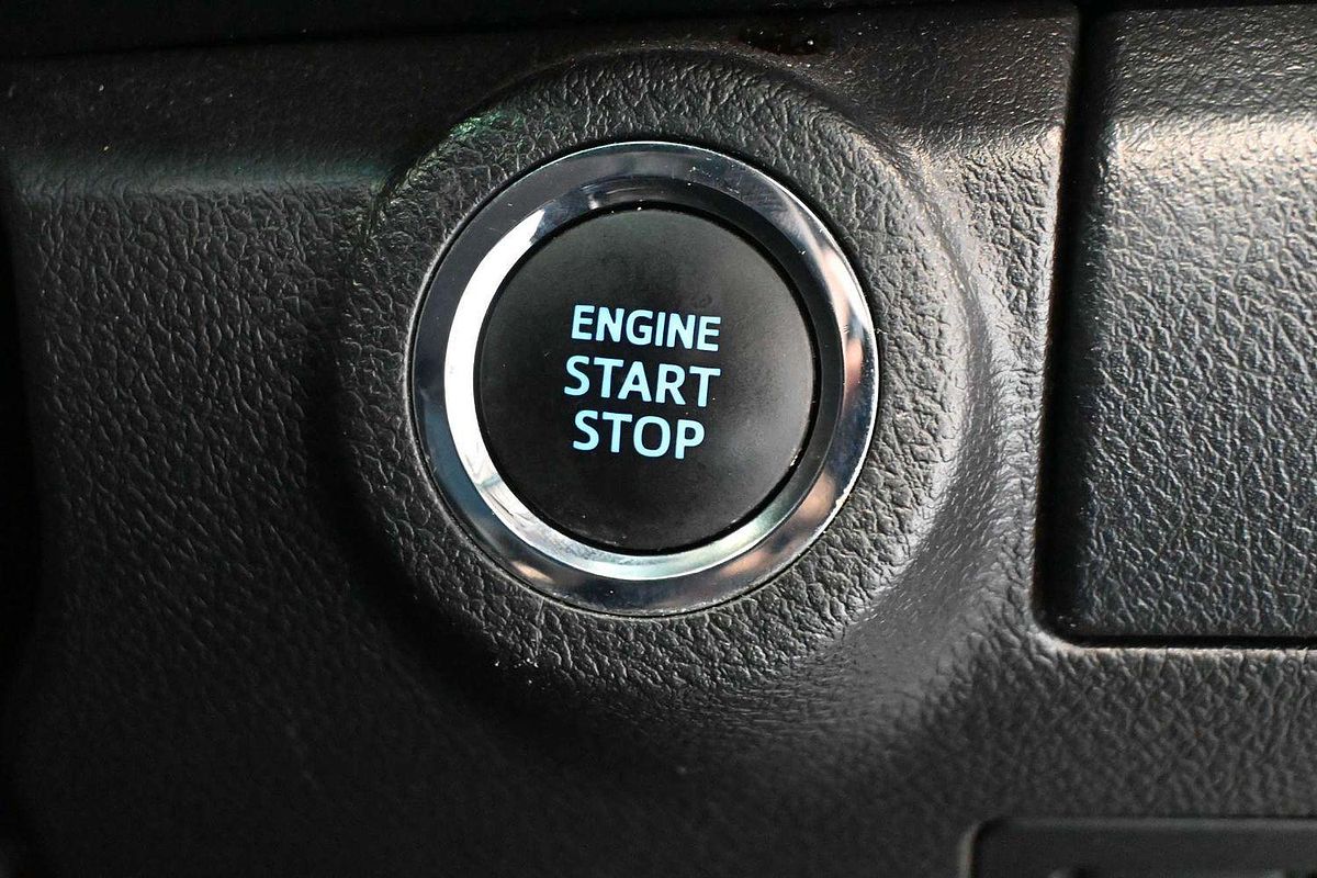2021 Toyota Hilux Rugged X GUN126R 4X4