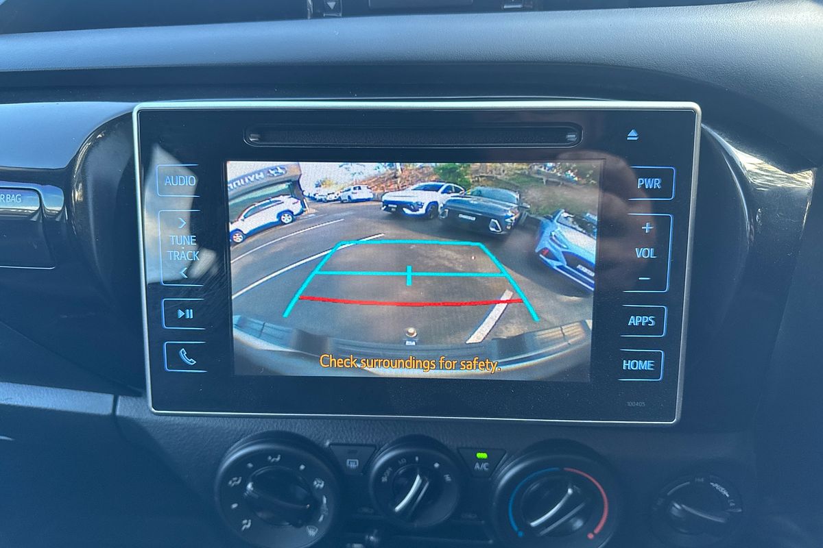 2020 Toyota Hilux SR GUN126R 4X4