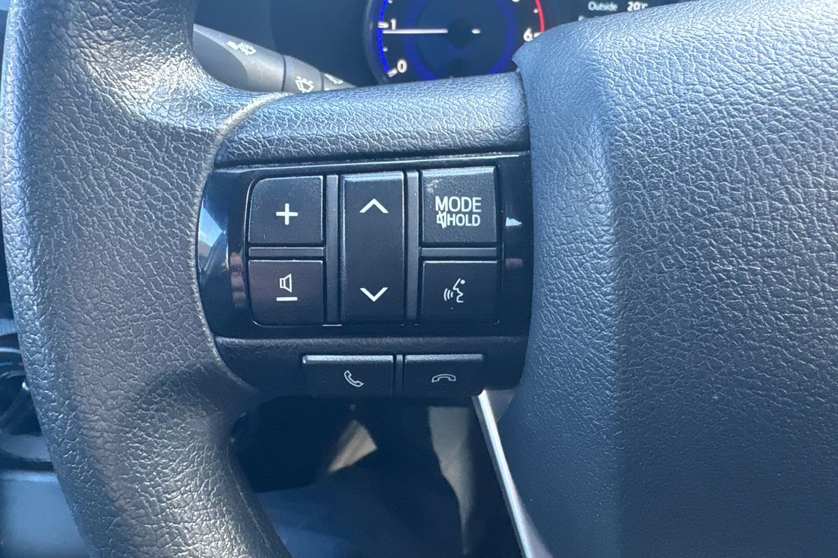 2020 Toyota Hilux SR GUN126R 4X4