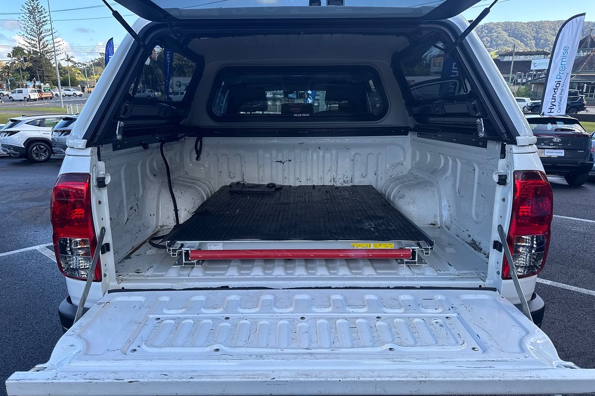2020 Toyota Hilux SR GUN126R 4X4