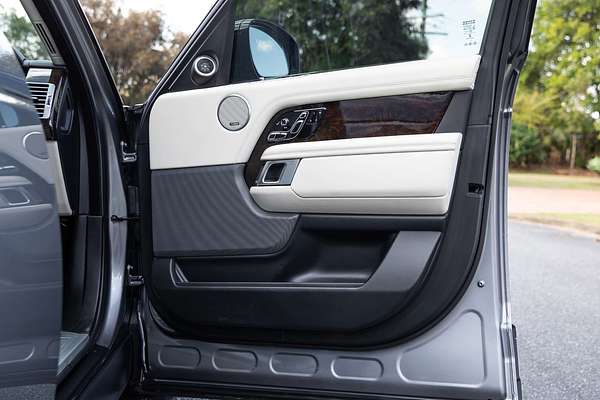 2021 Land Rover Range Rover D300 Vogue L405