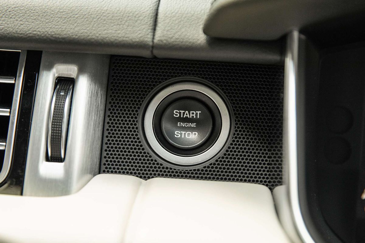 2021 Land Rover Range Rover D300 Vogue L405