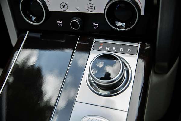 2021 Land Rover Range Rover D300 Vogue L405
