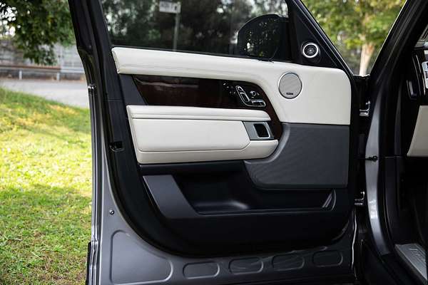 2021 Land Rover Range Rover D300 Vogue L405