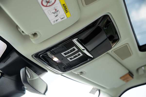 2021 Land Rover Range Rover D300 Vogue L405