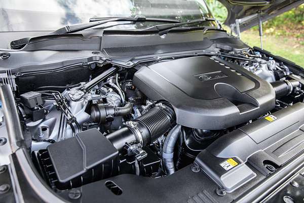 2021 Land Rover Range Rover D300 Vogue L405