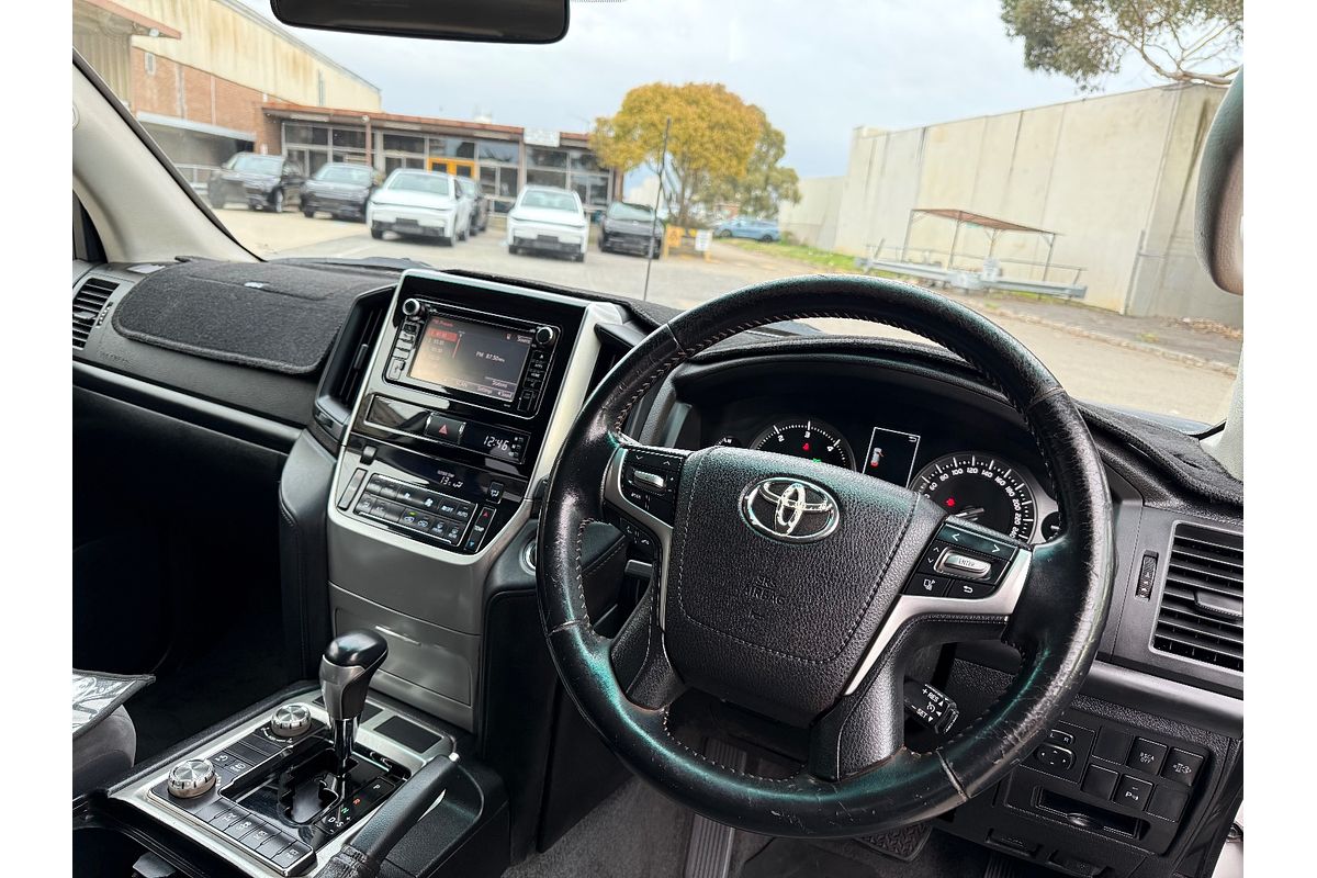 2019 Toyota Landcruiser GXL VDJ200R