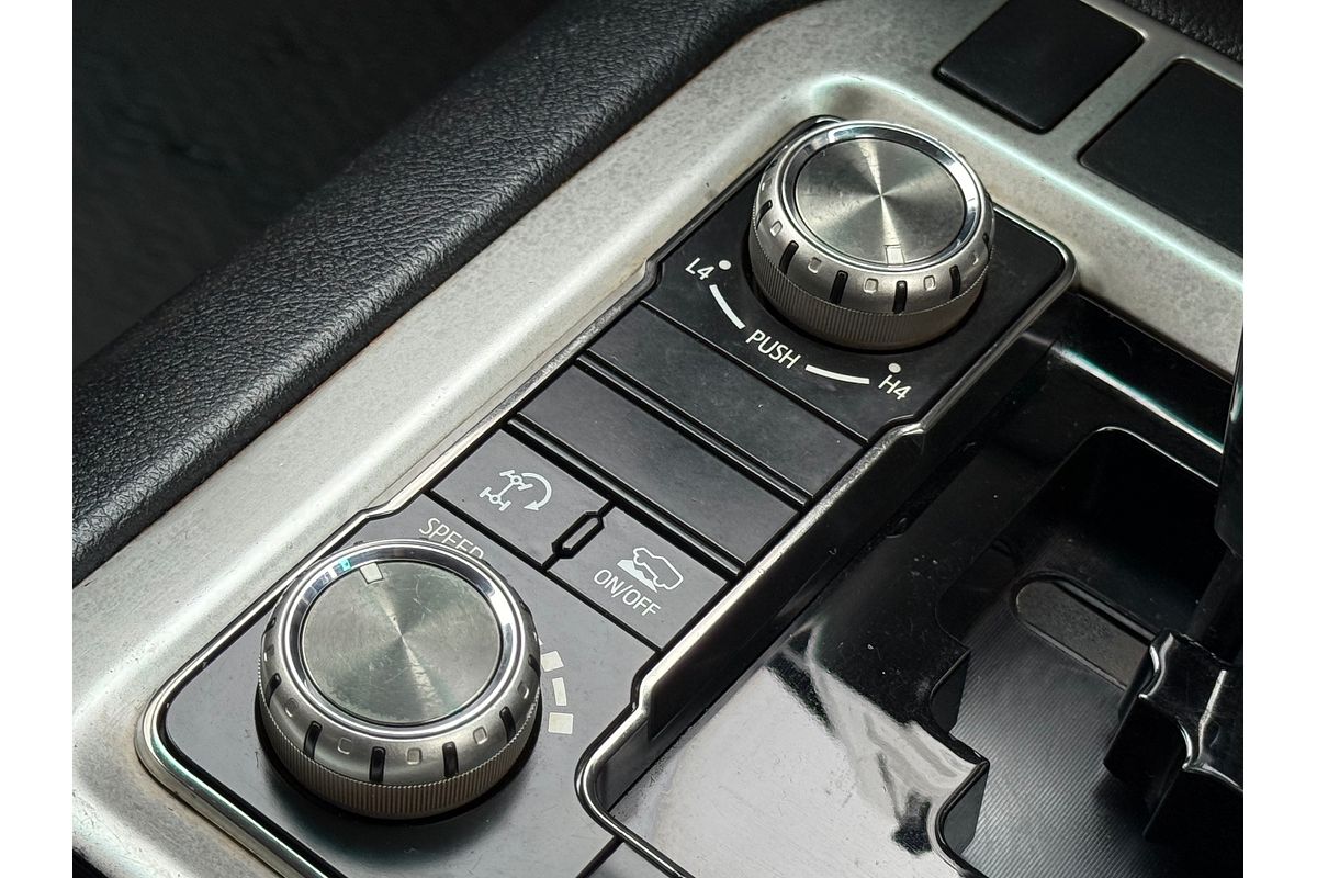 2019 Toyota Landcruiser GXL VDJ200R