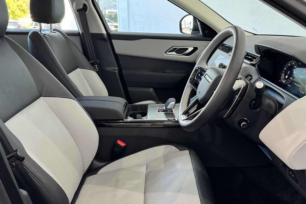 2024 Land Rover Range Rover Velar P250 Dynamic SE L560
