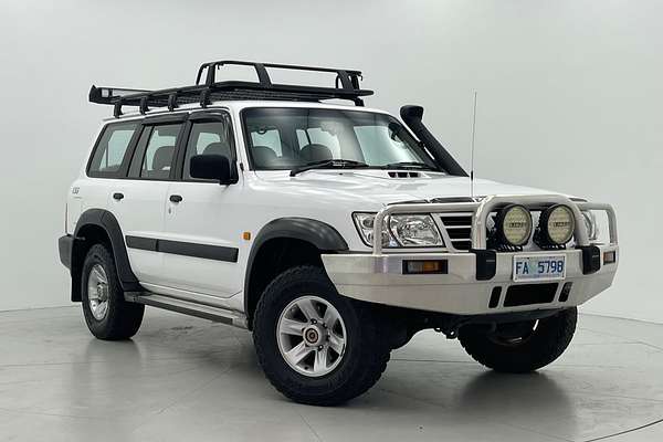 2004 Nissan Patrol ST GU III
