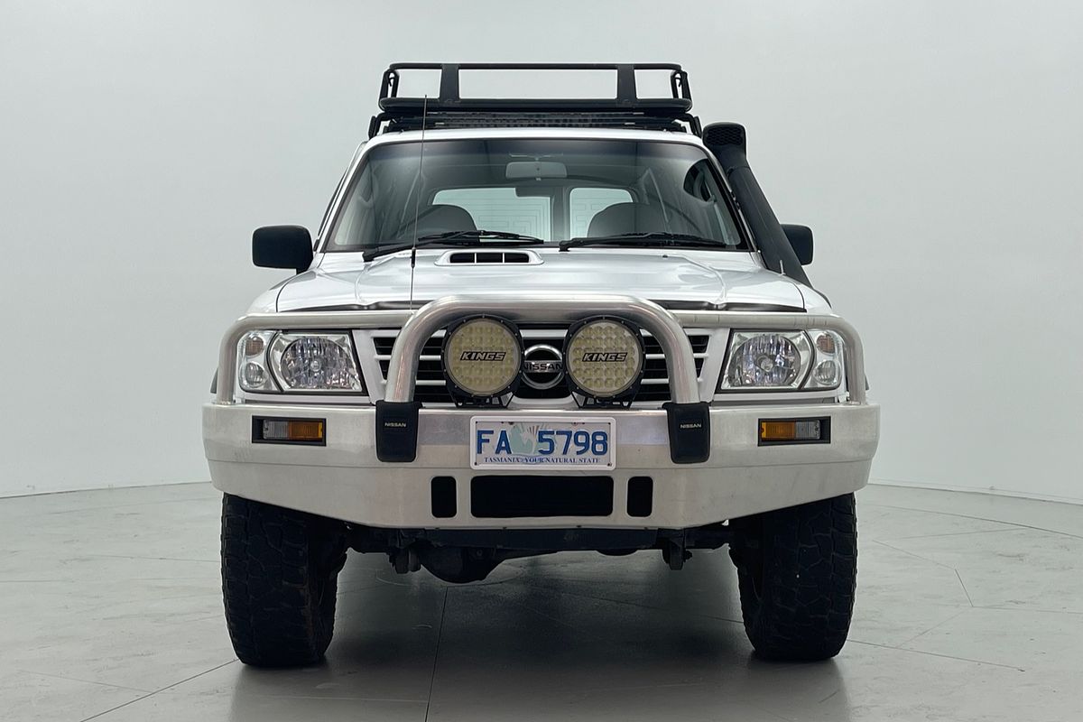 2004 Nissan Patrol ST GU III