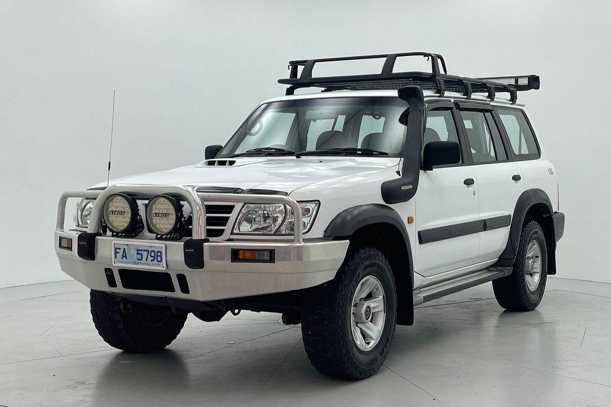 2004 Nissan Patrol ST GU III