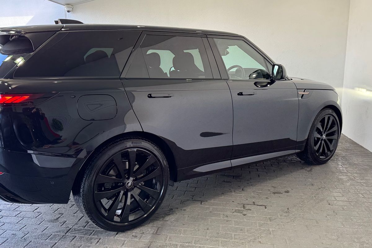 2025 Land Rover Range Rover Sport D350 Dynamic HSE L461