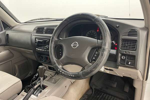 2004 Nissan Patrol ST GU III