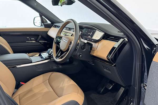 2025 Land Rover Range Rover Sport D350 Dynamic HSE L461