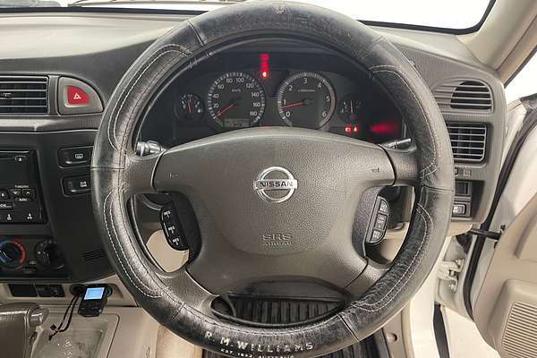 2004 Nissan Patrol ST GU III
