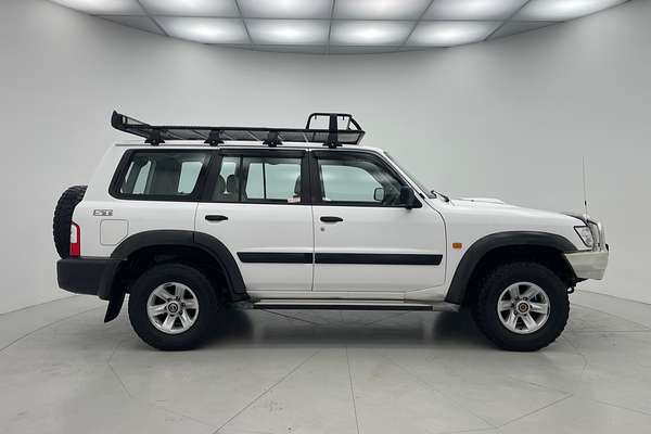 2004 Nissan Patrol ST GU III