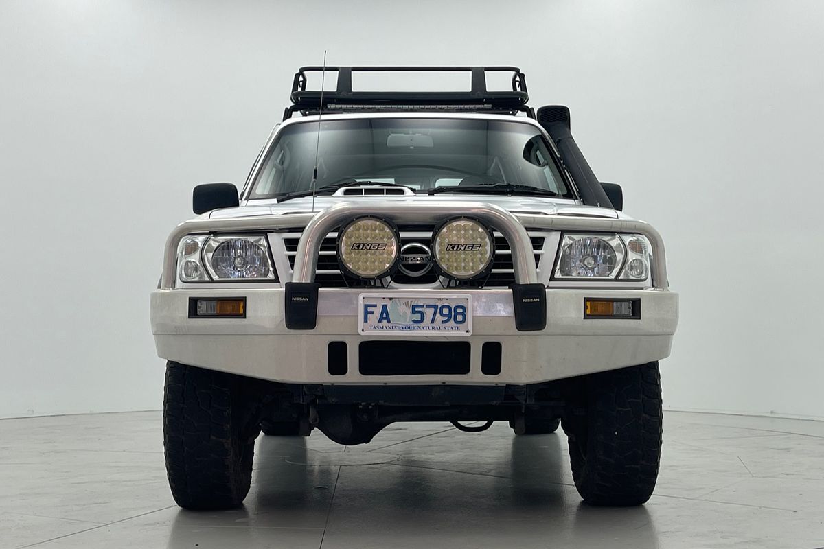 2004 Nissan Patrol ST GU III