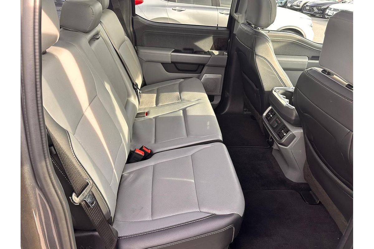 2023 Ford F-150 Lariat 4X4 LWB