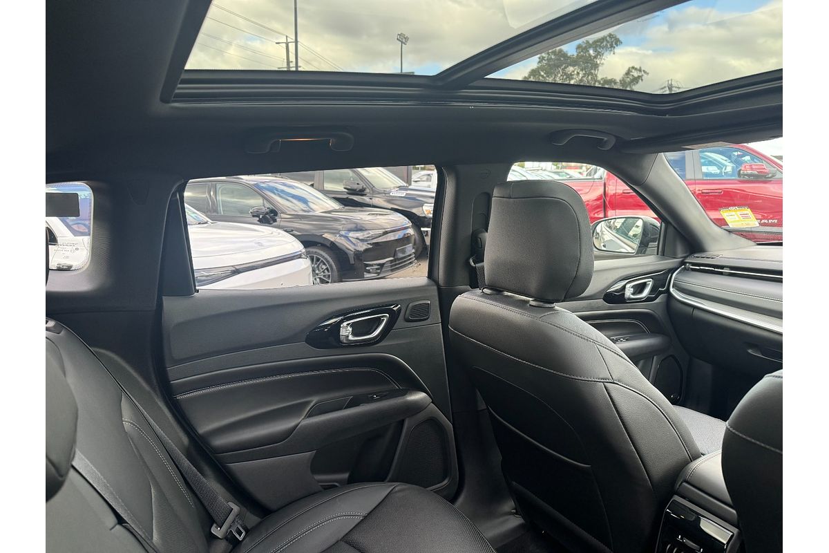 2023 Jeep Compass S-Limited M6