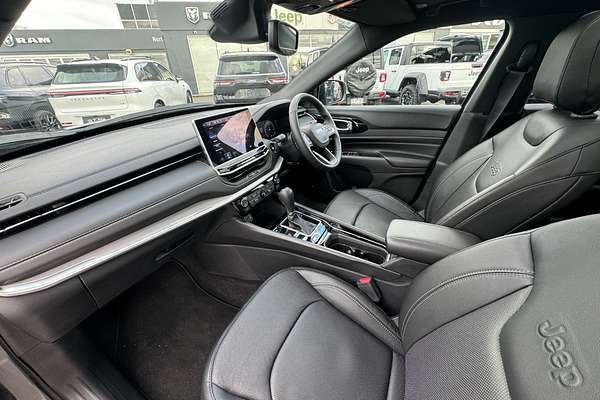 2023 Jeep Compass S-Limited M6