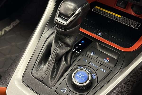 2021 Toyota RAV4 Edge AXAA54R