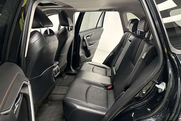 2021 Toyota RAV4 Edge AXAA54R