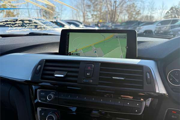 2016 BMW 3 Series 330i M Sport F30 LCI