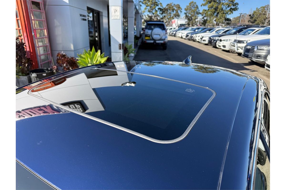 2014 Lexus IS IS350 Sports Luxury GSE31R
