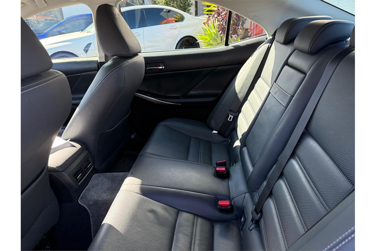 2014 Lexus IS IS350 Sports Luxury GSE31R