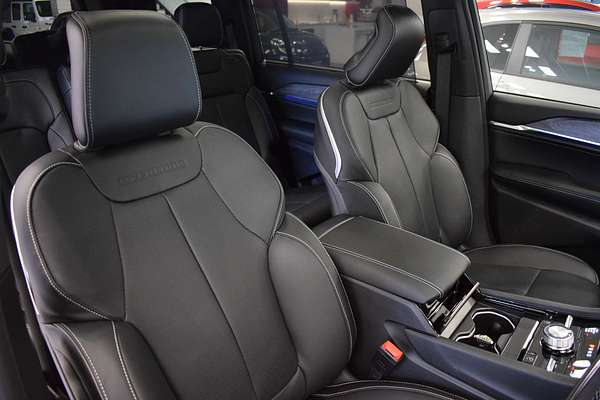 2022 Jeep Grand Cherokee L Overland WL