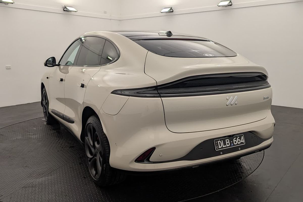 2025 MG IM6AWD100PERF